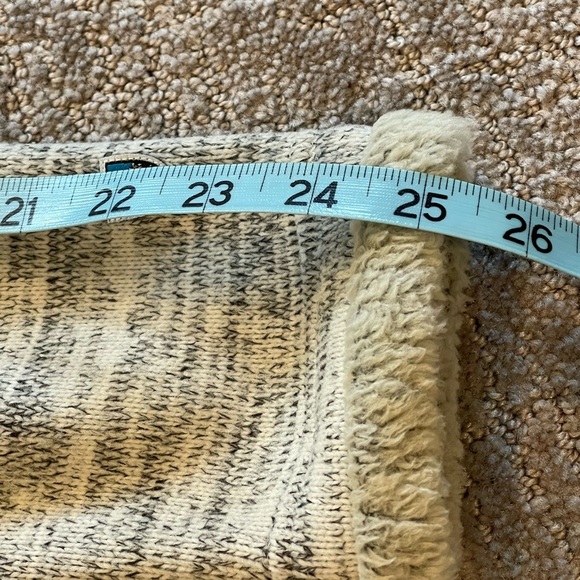 Kuhl Women’s Alaska Quarter-Zip Pullover, Faux Shearling Trim, Gray/Cream, Sz L - Picture 12 of 16